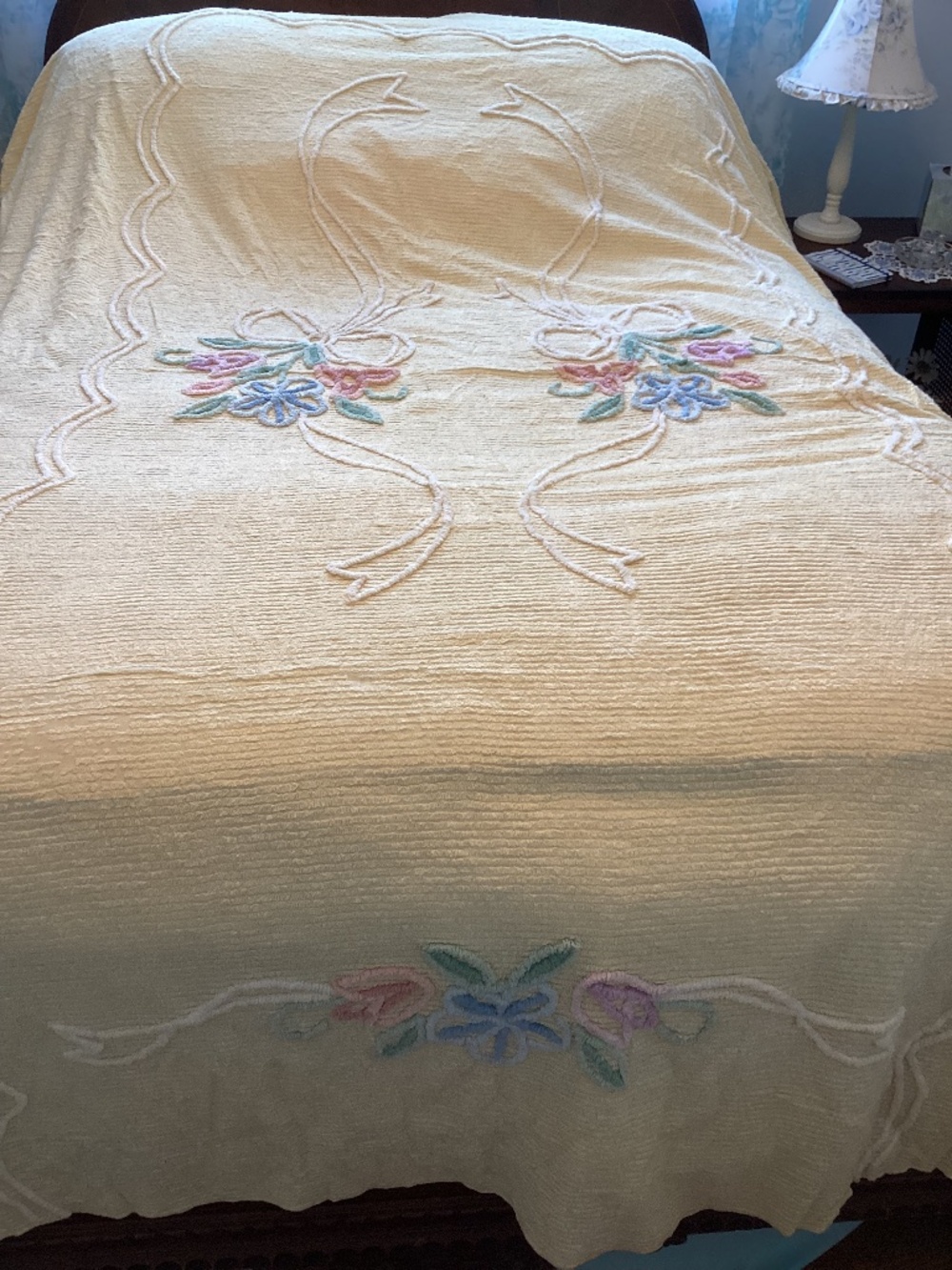 Vintage chenille twin bedspread